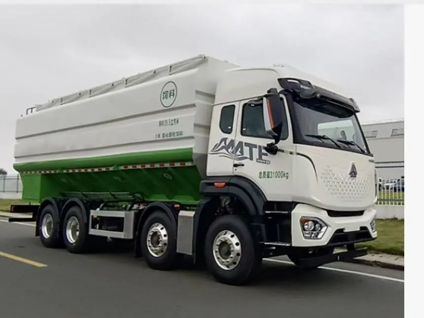 D41Z feed transporter - feed truck is the best choice
