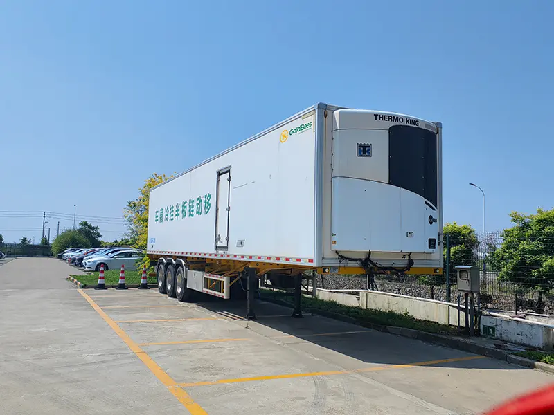 Goldbees Refrigerated Cold-chain Transport Semi-trailer (2)