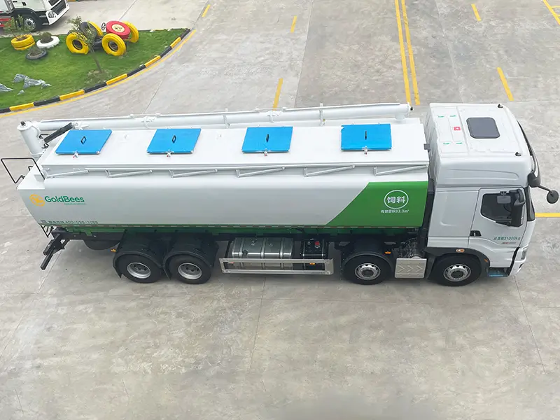 GoldBees ElectricHydraulic Auger Bulk Feed Transport Truck (3)