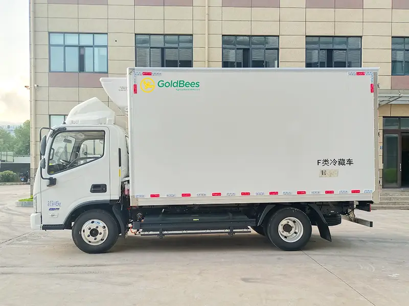 Goldbees Refrigerated Cold-chain Transport Truck- (1)